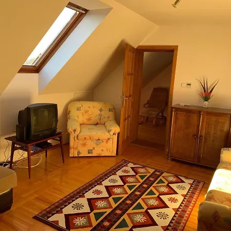Apartamento Sonnen Fewo Pannonhalma